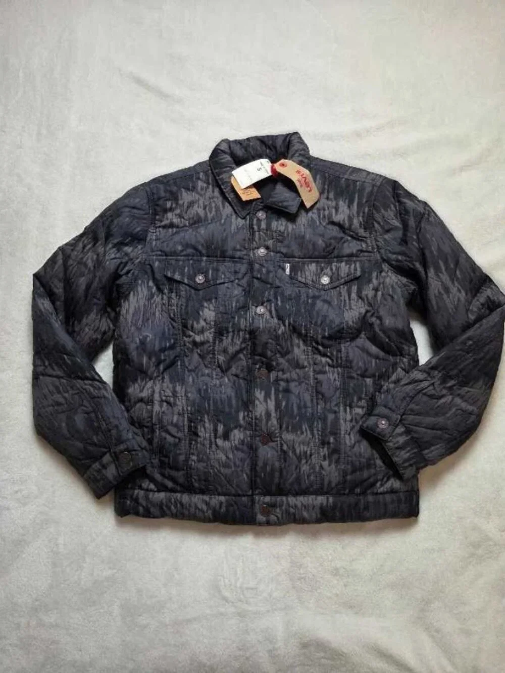 New S Levi's reversible trucker jacket - gray quilted camo - black puffer